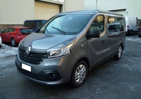 Renault trafic pop sales top