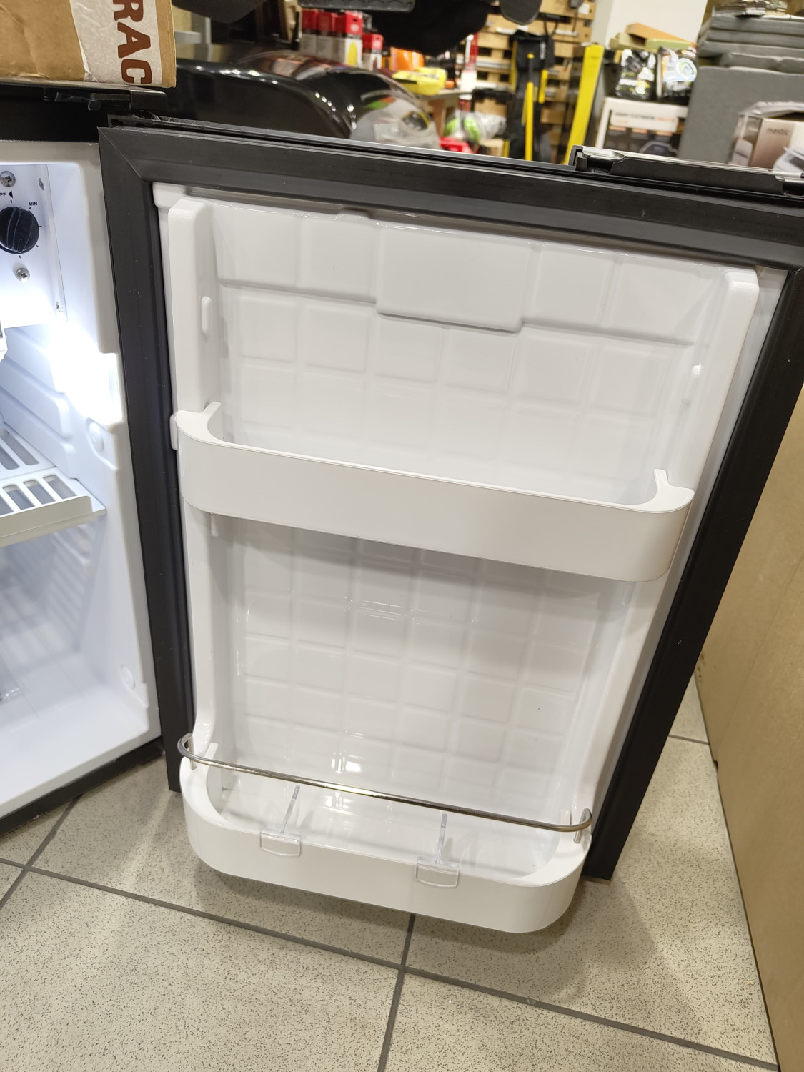 VITRIFRIGO C42L Fridge B-STOCK