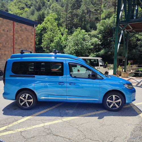 Pop-up roof REIMO Caddy V Maxi / Transit Connect L2