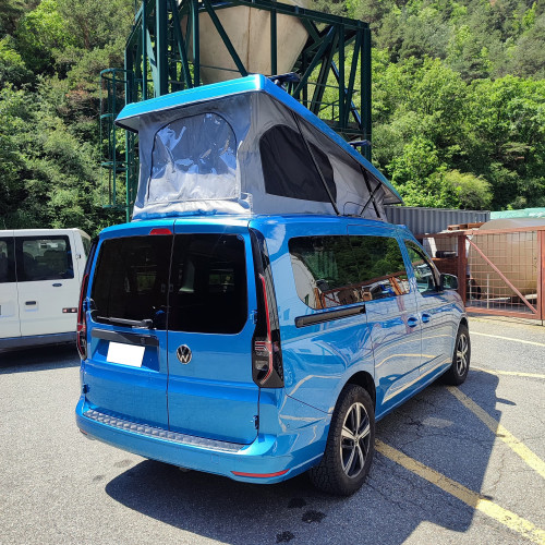 Pop-up roof REIMO Caddy V Maxi / Transit Connect L2