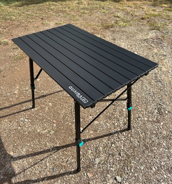 GUAIRA folding table